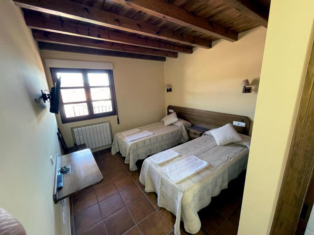 La Guarida De La Lleira Hotel Ferreras de Arriba Buitenkant foto