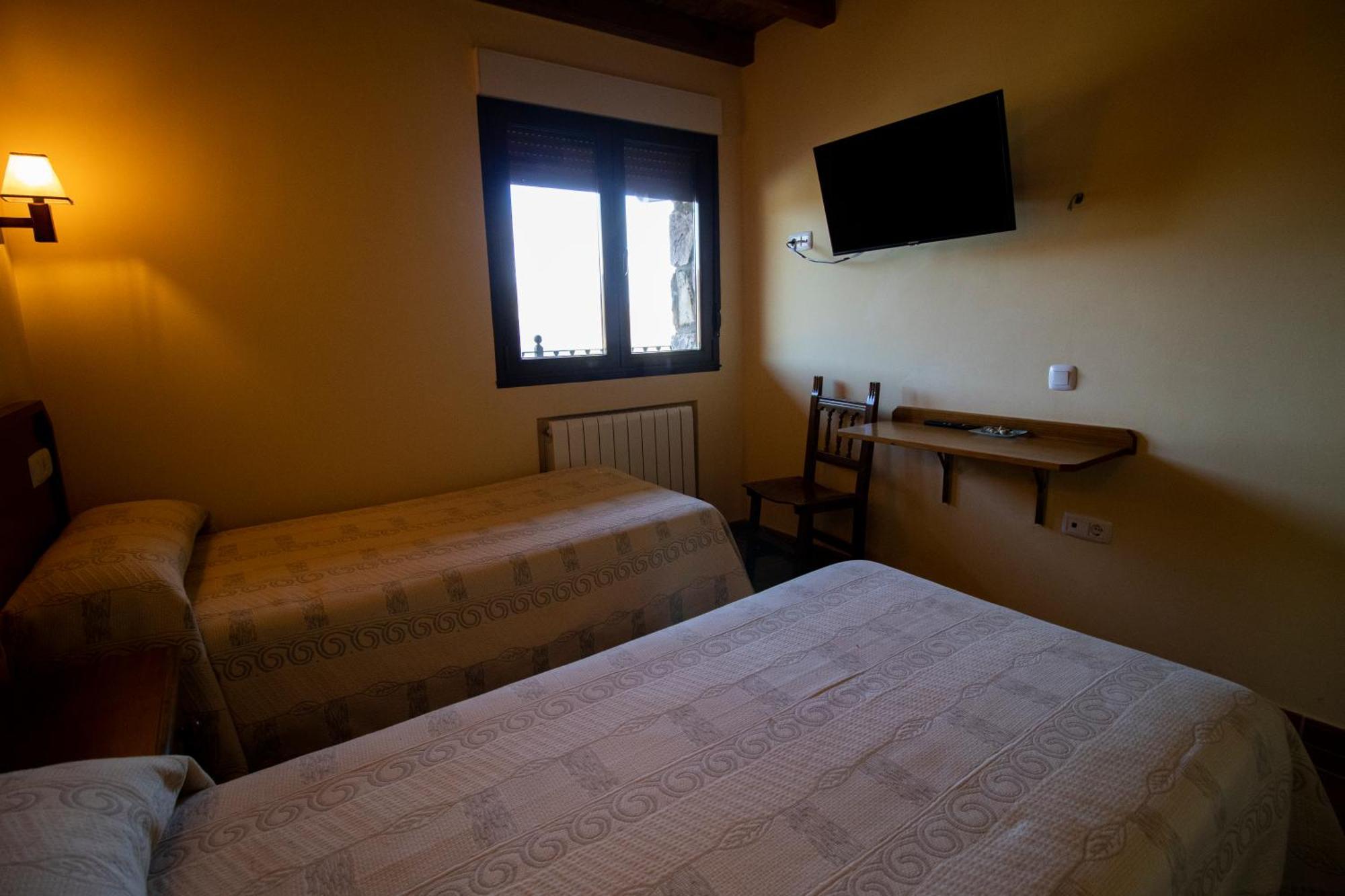 La Guarida De La Lleira Hotel Ferreras de Arriba Buitenkant foto